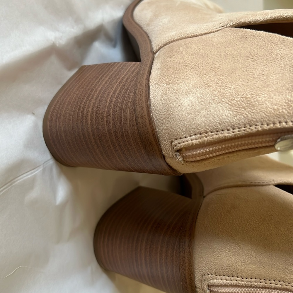 Perfect fall bootie - Picture 12 of 12
